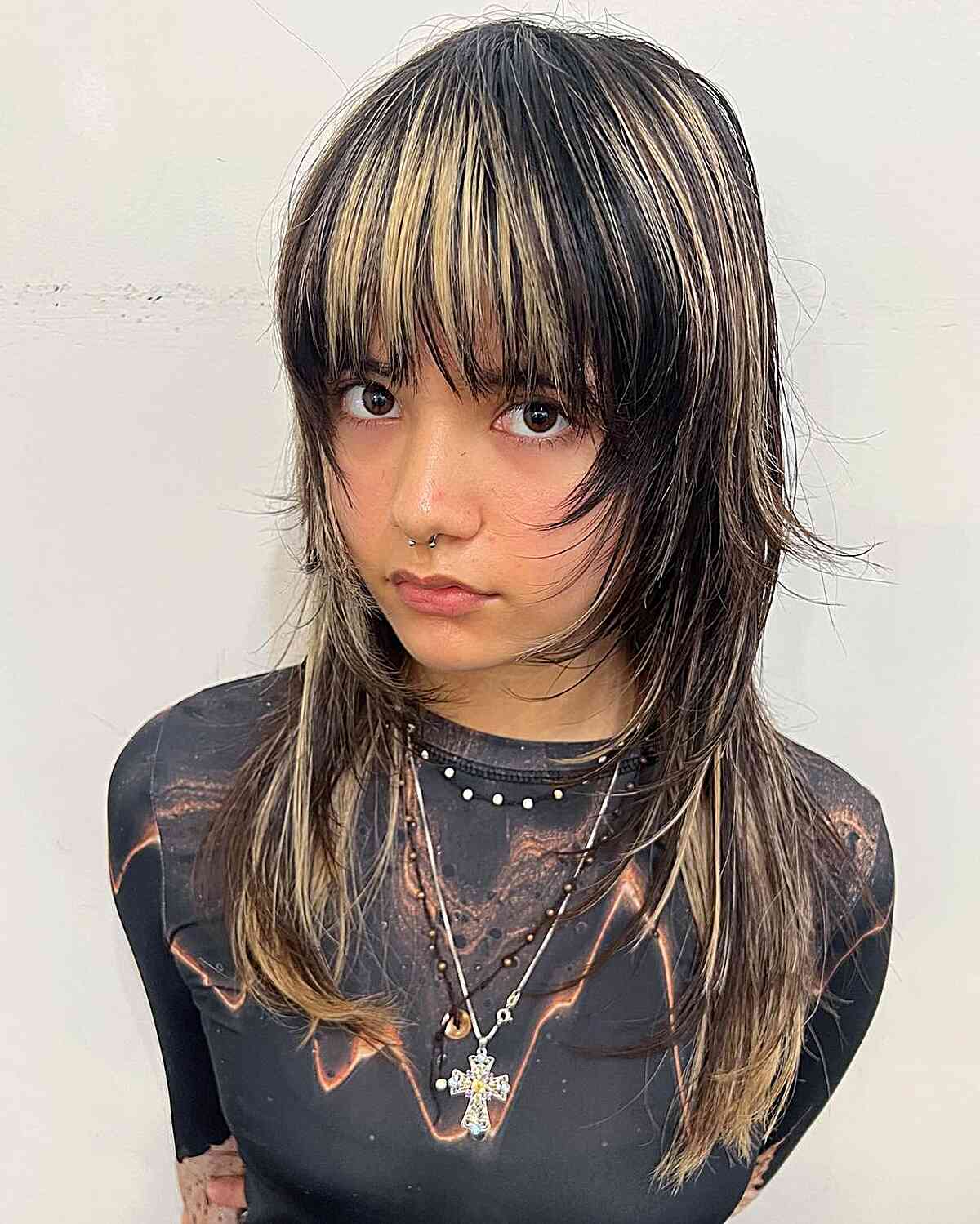 35 Greatest Ways to Pair a Wolf Cut with Bangs