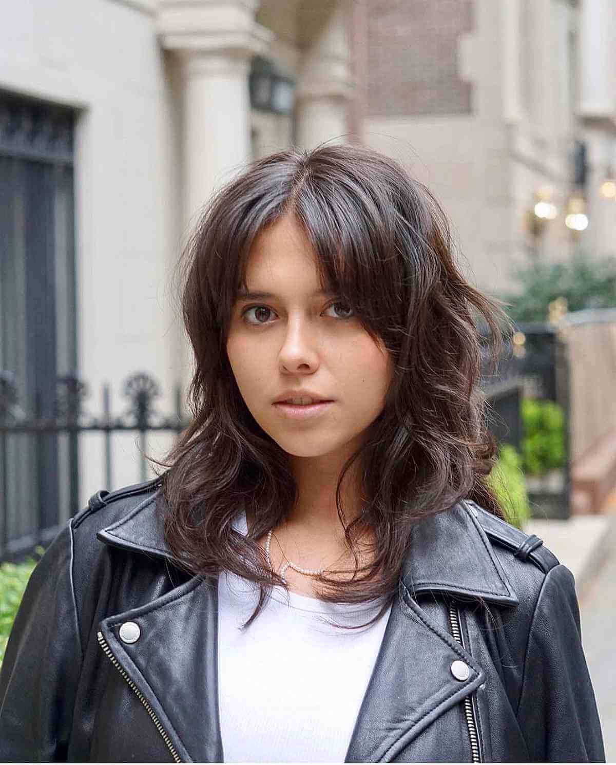 35 Greatest Ways to Pair a Wolf Cut with Bangs