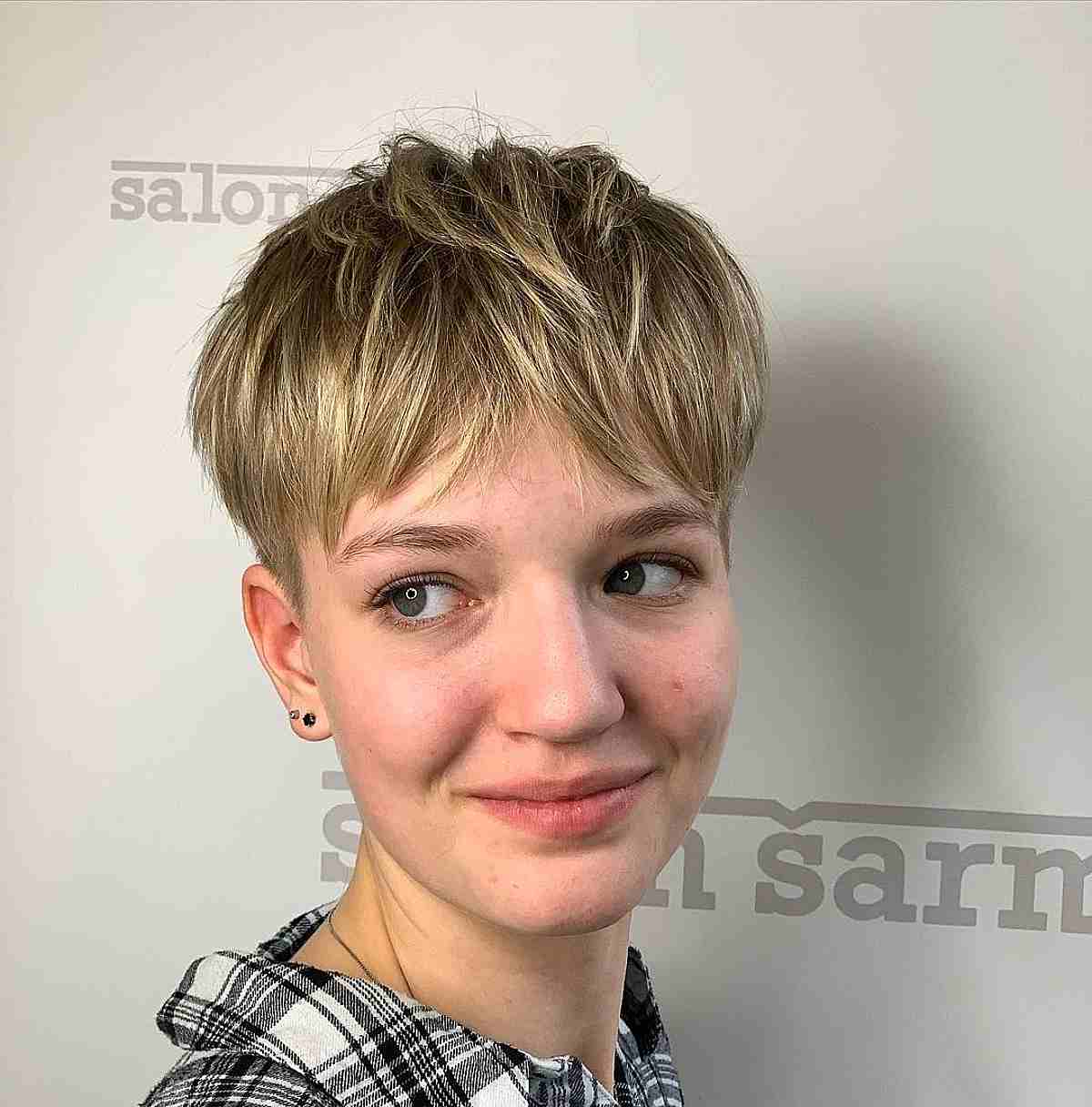 40 Cutest Ways to Pair Straight Hair With Bangs