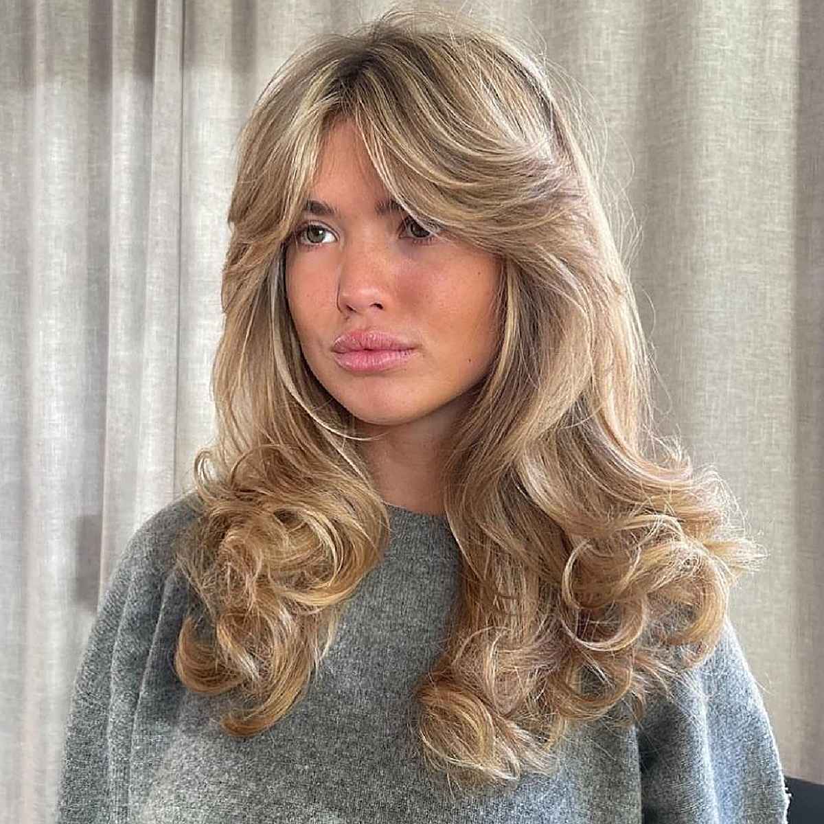 29 Prettiest Ways to Get Soft Curtain Bangs