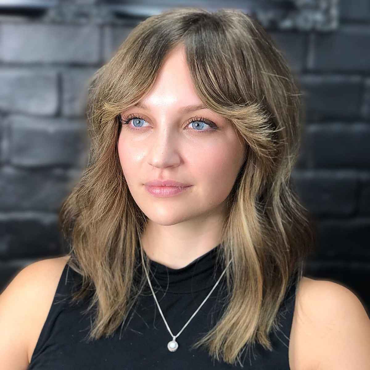 29 Prettiest Ways to Get Soft Curtain Bangs