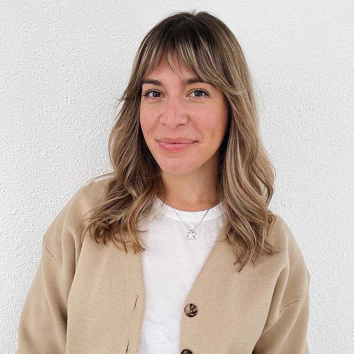 40 Best Ways to Pair Thin Hair with Bangs for Chic & Voluminous Haircut