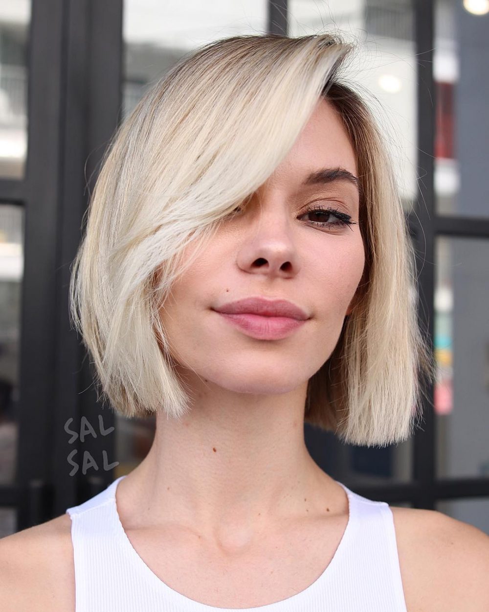 45 Hairstyles with Side Bangs, Perfect for Every Face Shape & Length