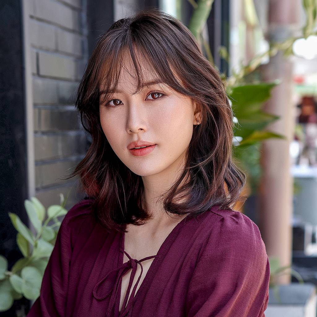 15+ Soft & Airy Flutter Bangs That Will Elevate Your Style in 2025