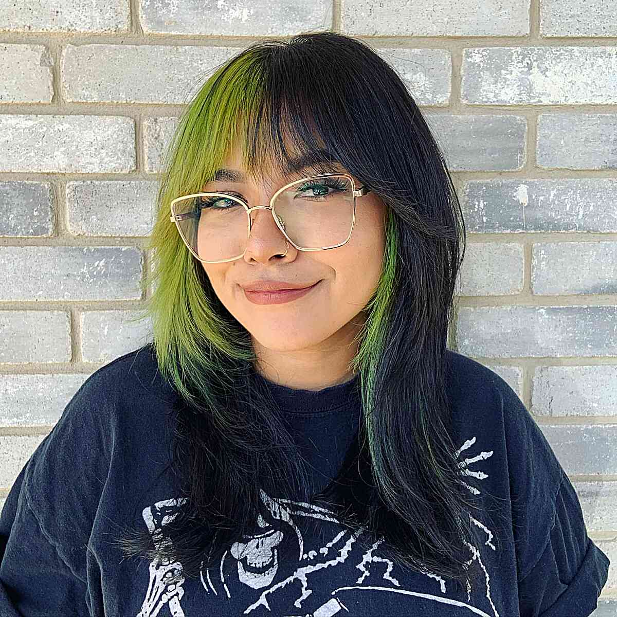 Bangs for Round Face Shapes: 53 Flattering Haircuts