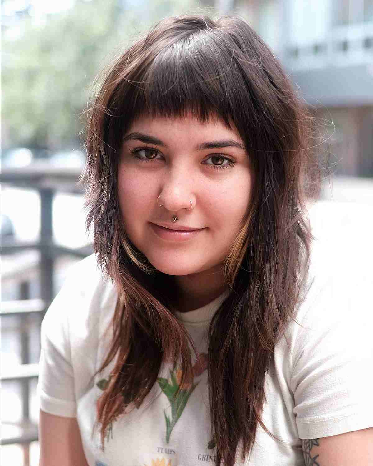 Bangs for Round Face Shapes: 53 Flattering Haircuts