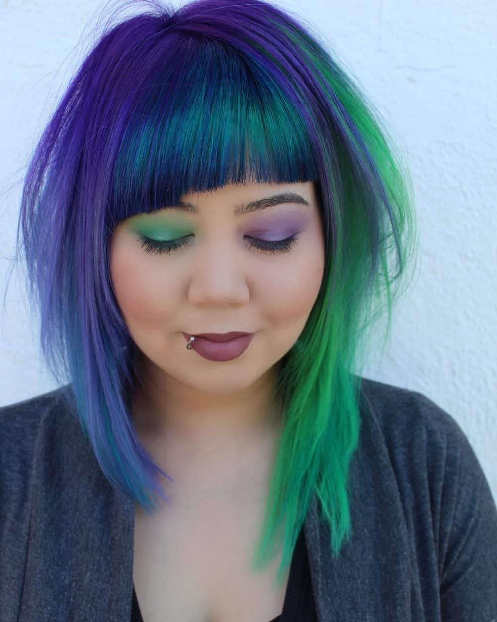 Bangs for Round Face Shapes: 53 Flattering Haircuts