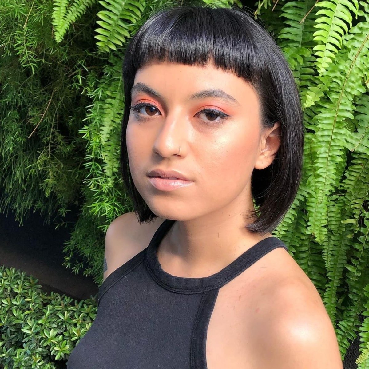 Bangs for Round Face Shapes: 53 Flattering Haircuts