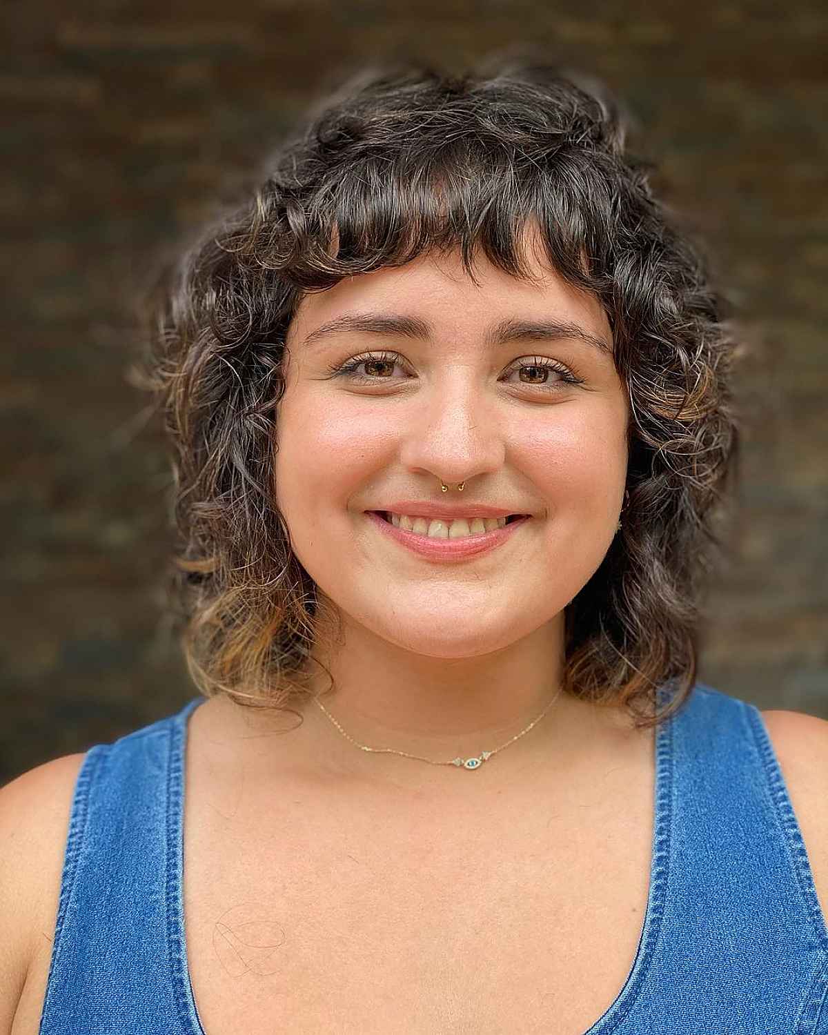 Bangs for Round Face Shapes: 53 Flattering Haircuts