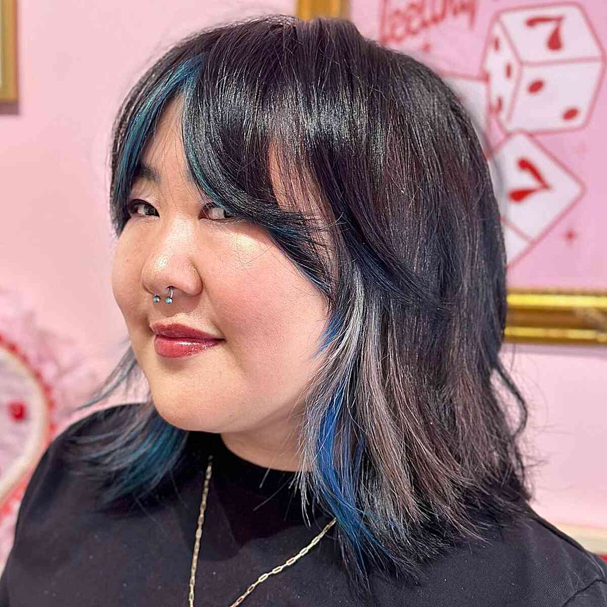 30 Best Ways to Wear Curtain Bangs for a Round Face