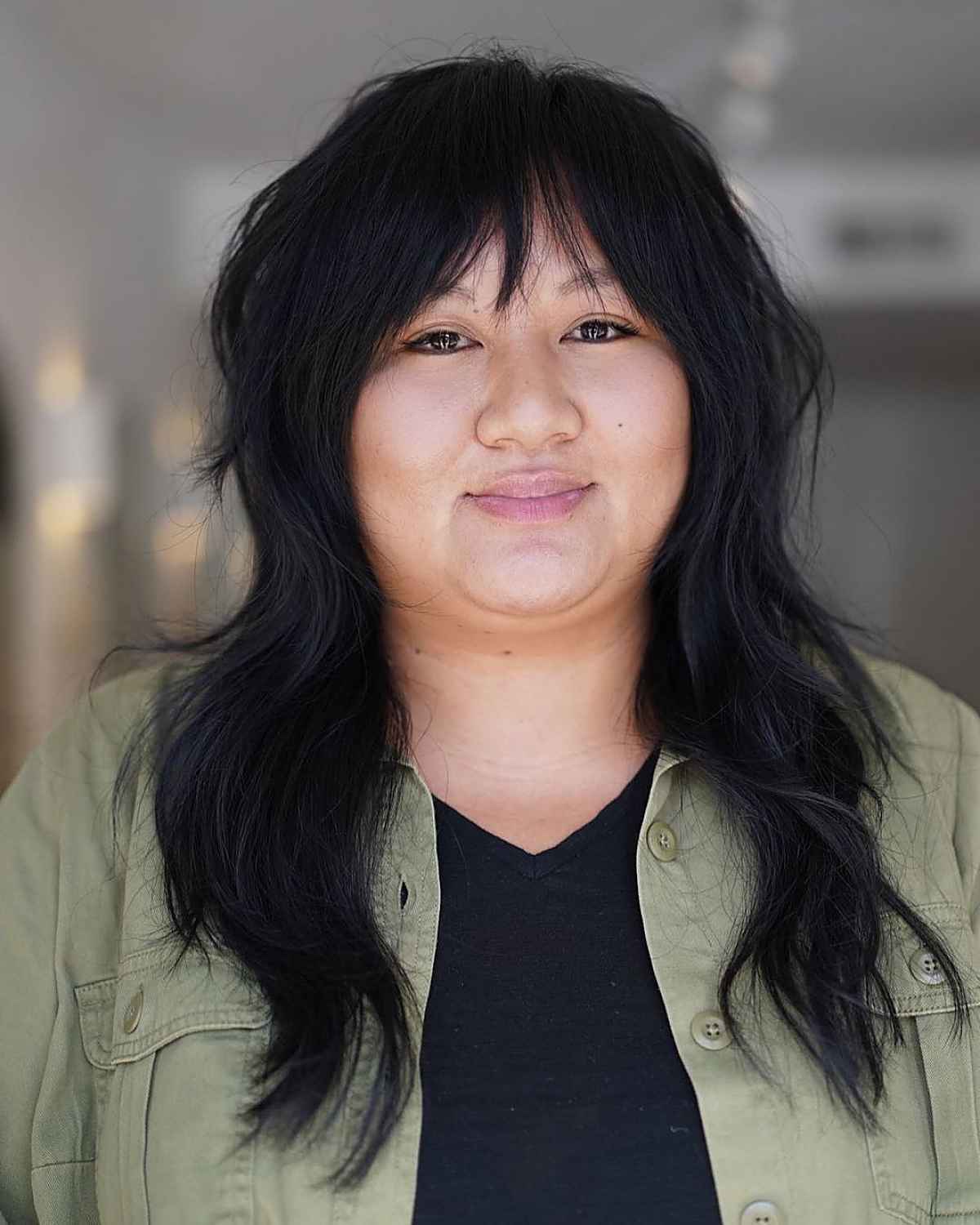 47 Trendy Wispy Bangs for 2025 & How to Match to Your Face Shape