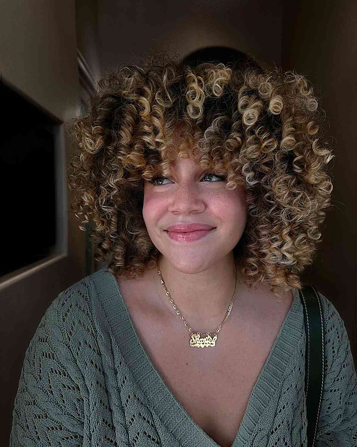 91 Best Ways to Pair Curly Hair with Bangs