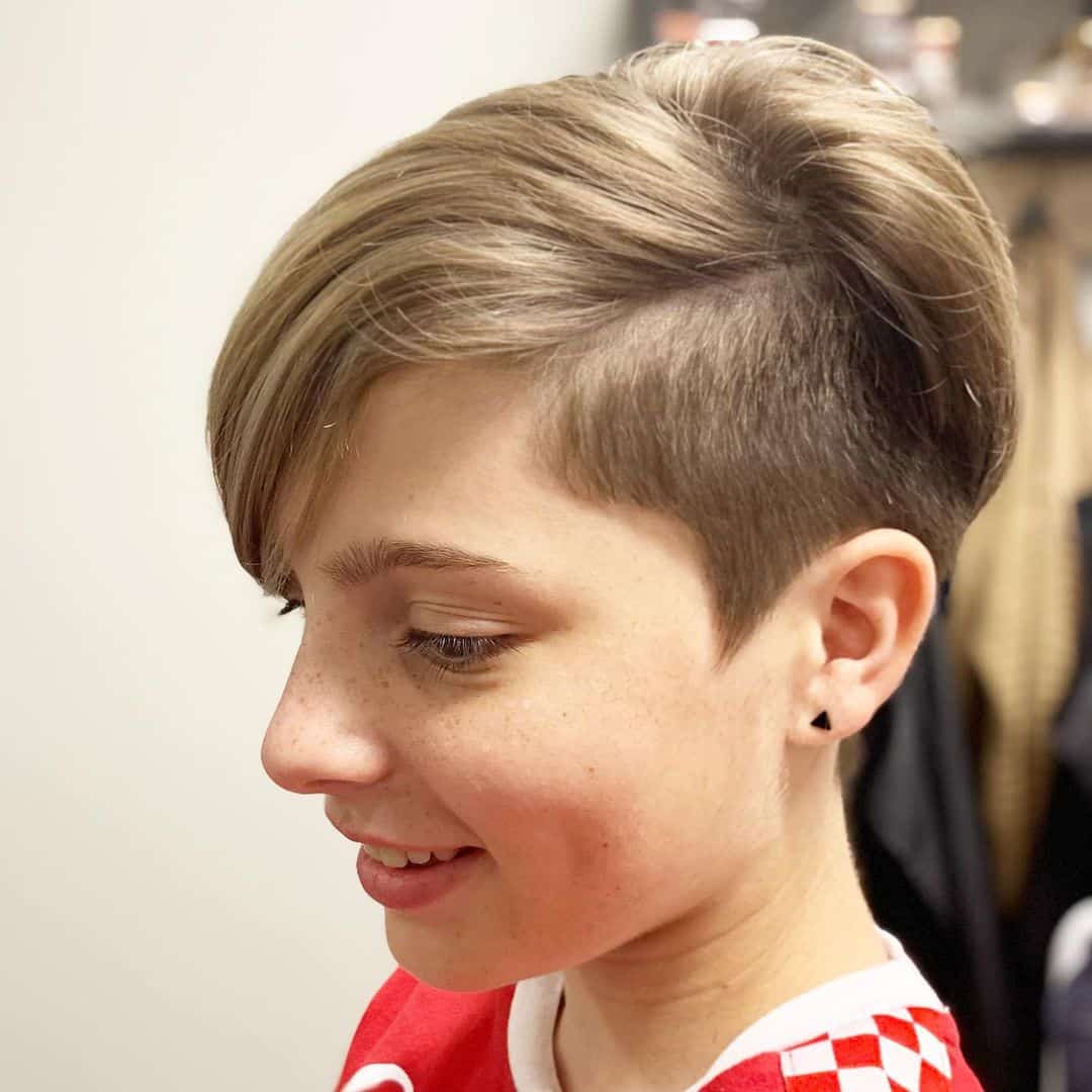 38 Cutest Short Hairstyles For Little Girls in 2025