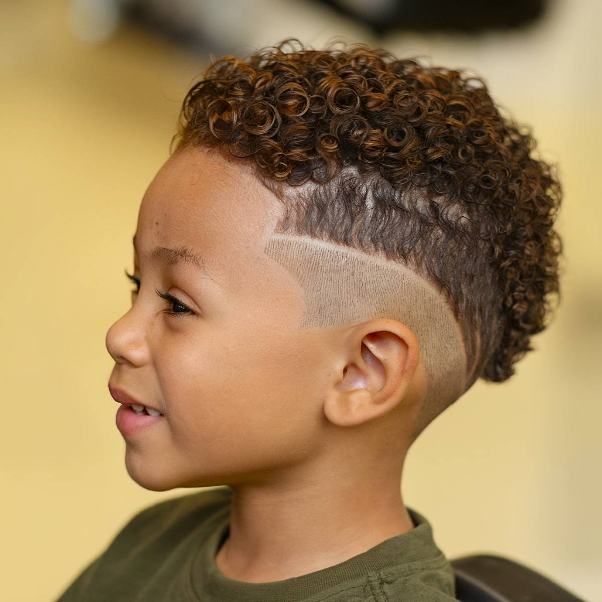 15+ Trendy Short Haircuts for Boys That Are Huge in 2025