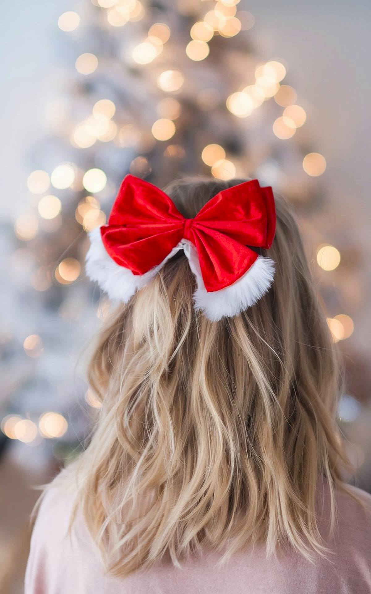 Best Christmas Hair Ideas for Kids in 2025