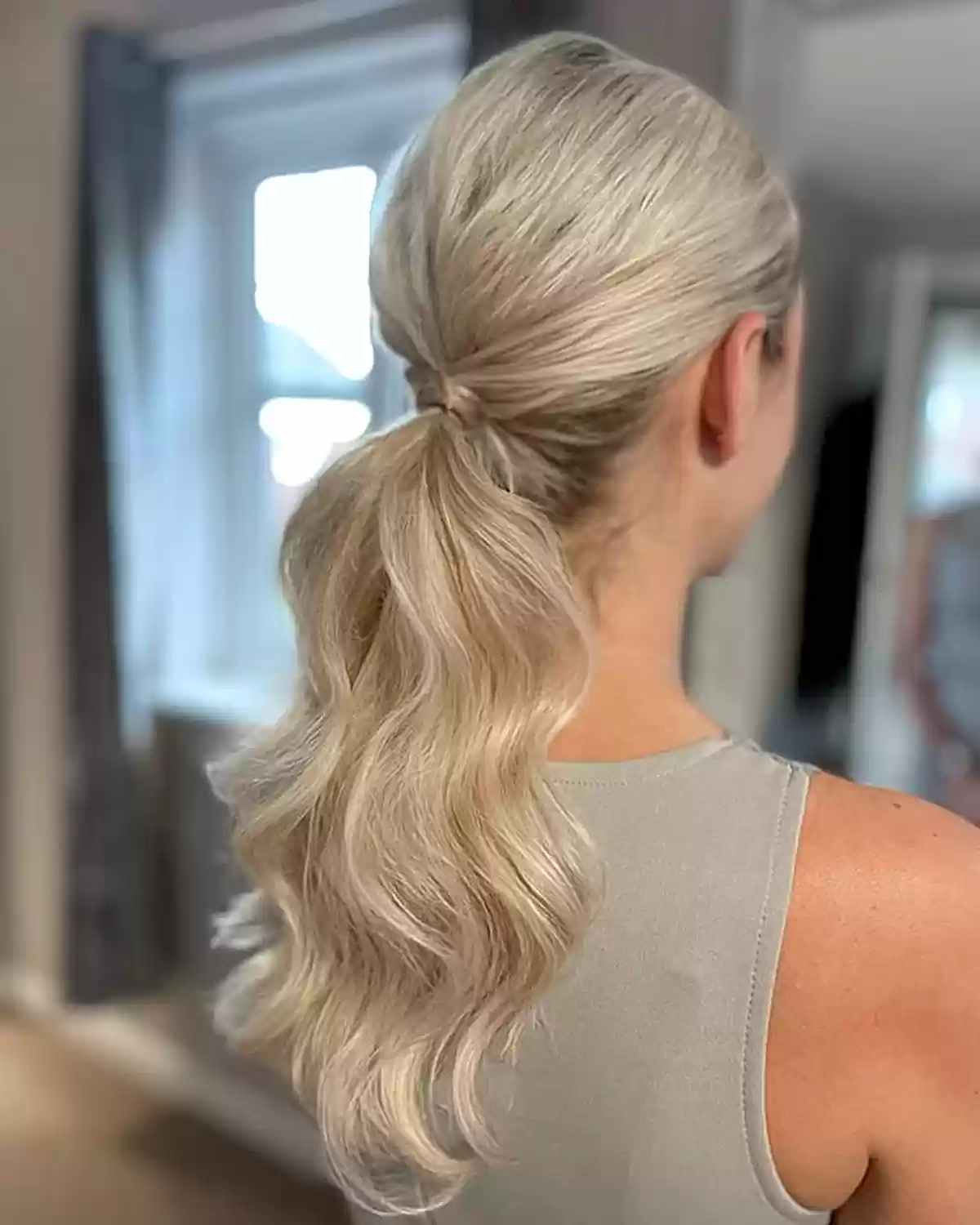 32 Cute Hairstyles for School Teenage Girls Are Wearing This Year