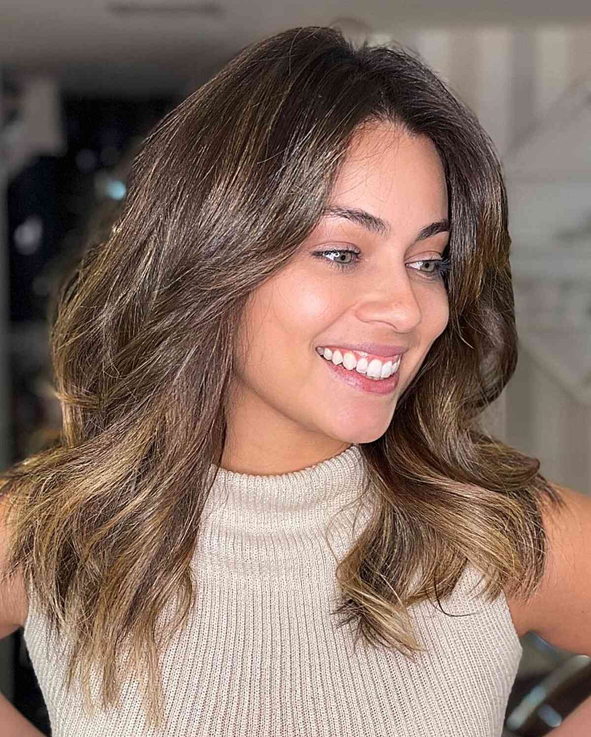 32 Cute Hairstyles for School Teenage Girls Are Wearing This Year