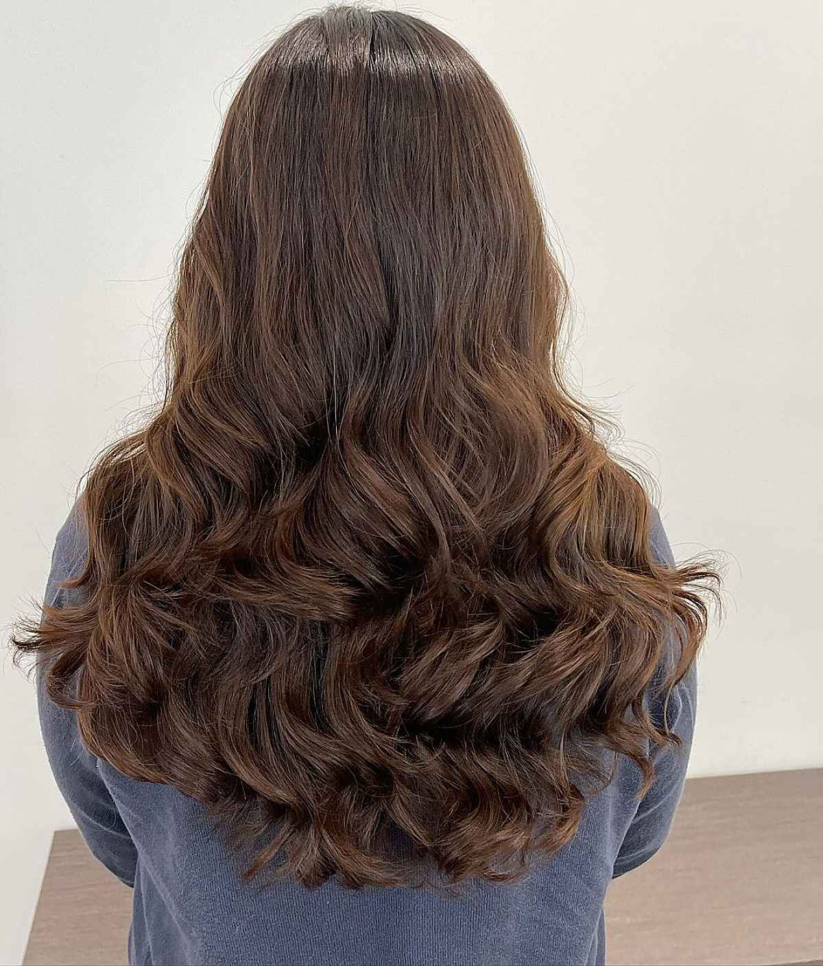 23 Wavy Perm Hairstyle Ideas for a Stylish, Beachy Look