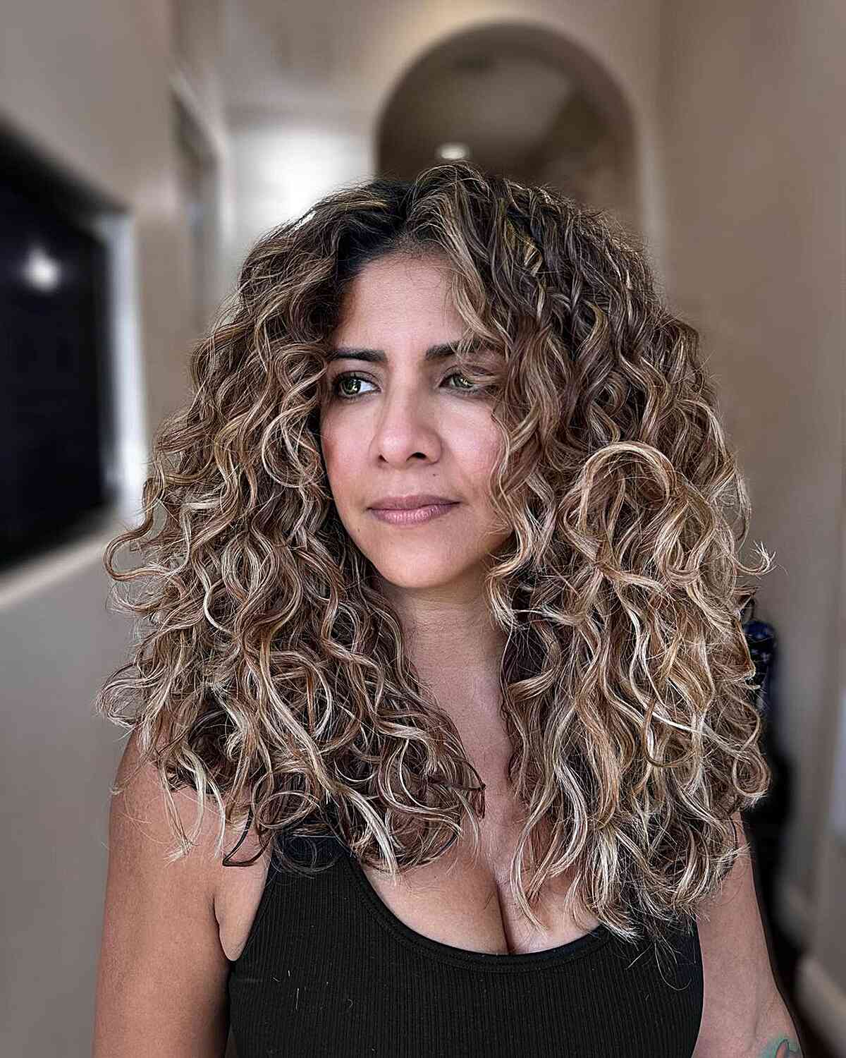Here’s The Best Way to Get Balayage for Curly Hair