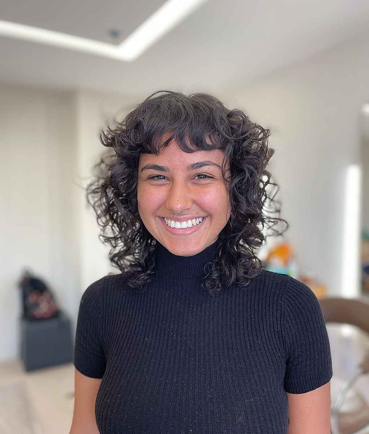 26 Coolest Wolf Cuts for Curly Hair Girls with Style
