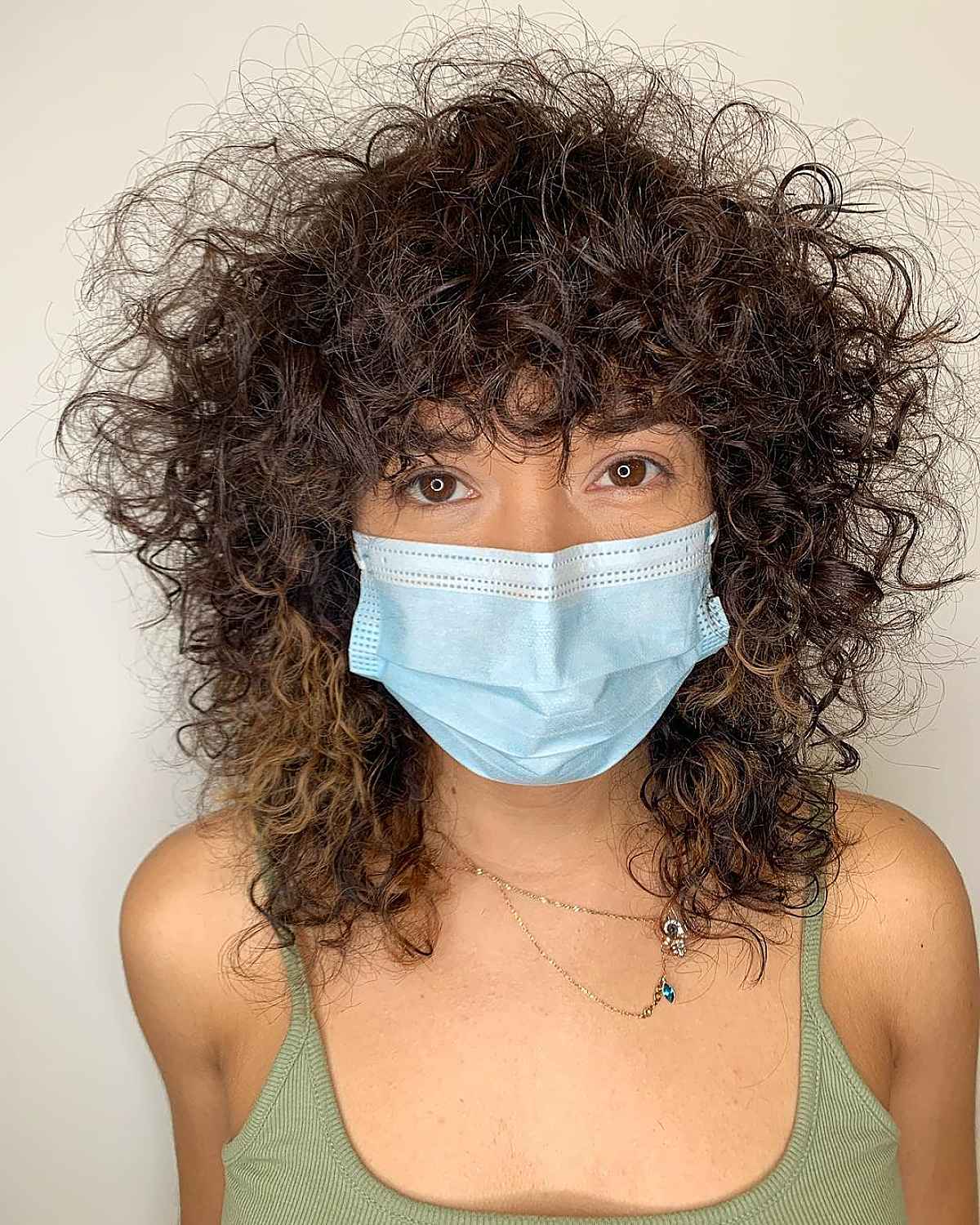 26 Coolest Wolf Cuts for Curly Hair Girls with Style