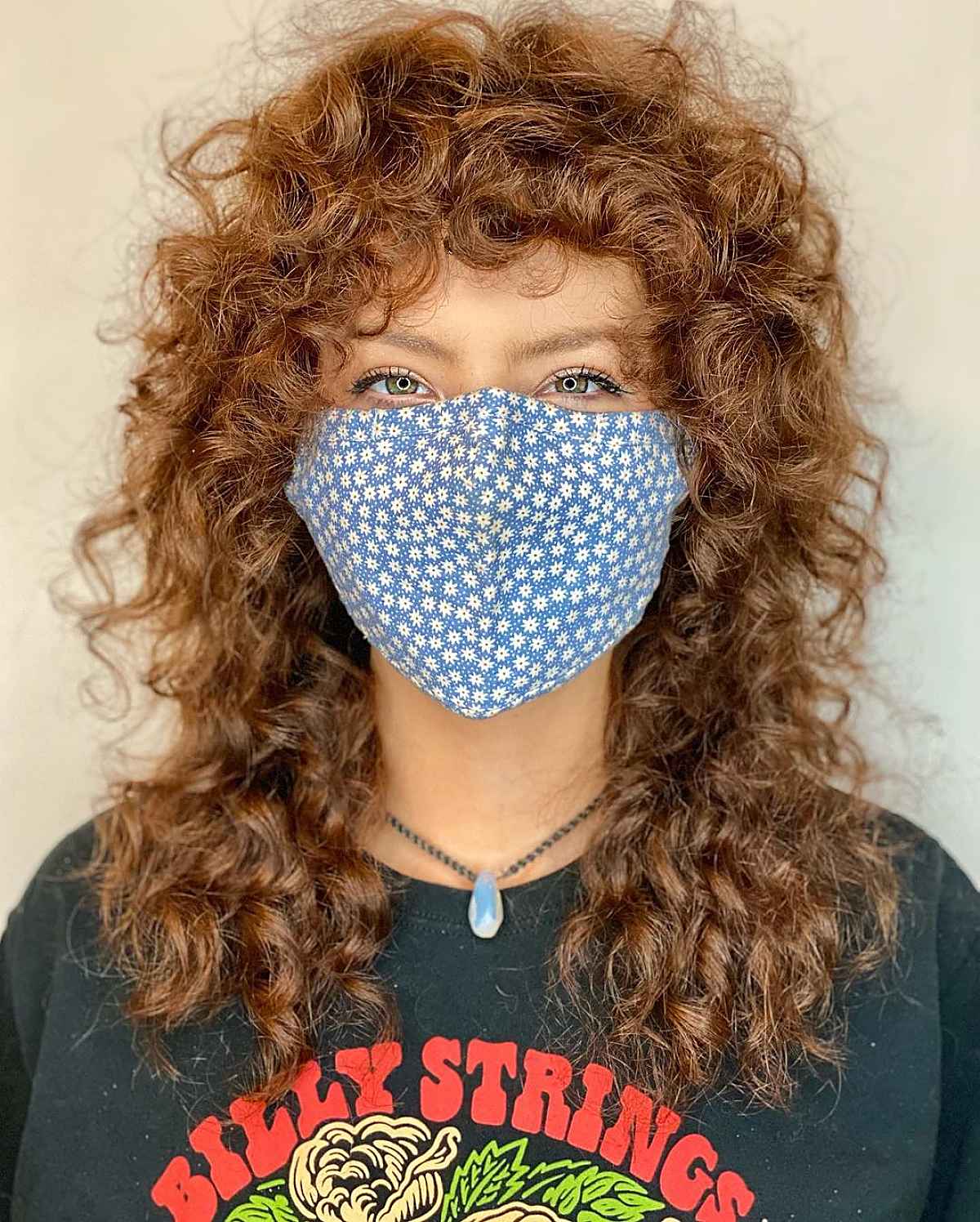 26 Coolest Wolf Cuts for Curly Hair Girls with Style