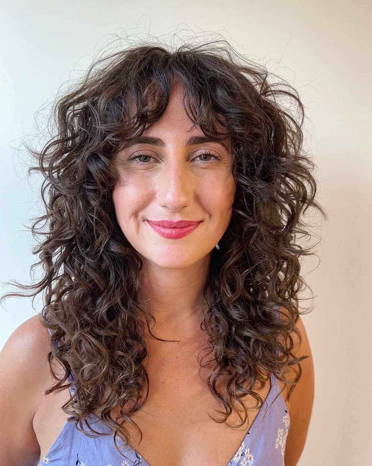 How to Pull Off The Curly Shag Haircut