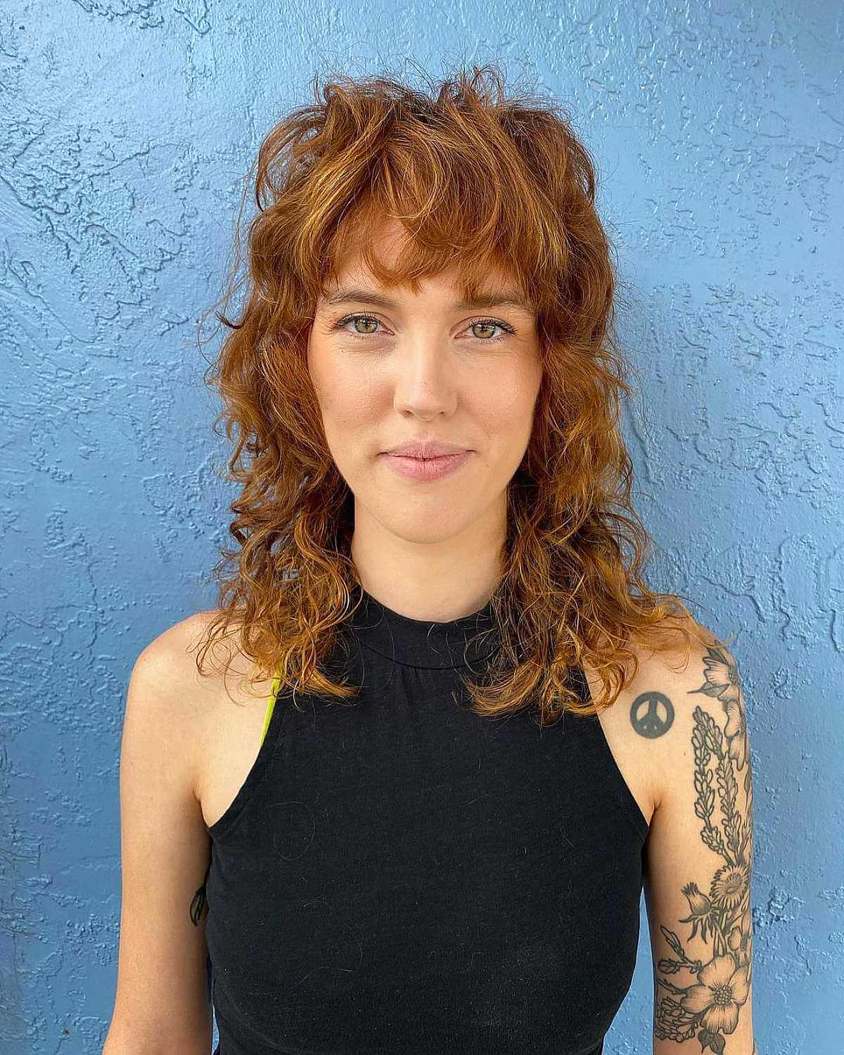 How to Pull Off The Curly Shag Haircut