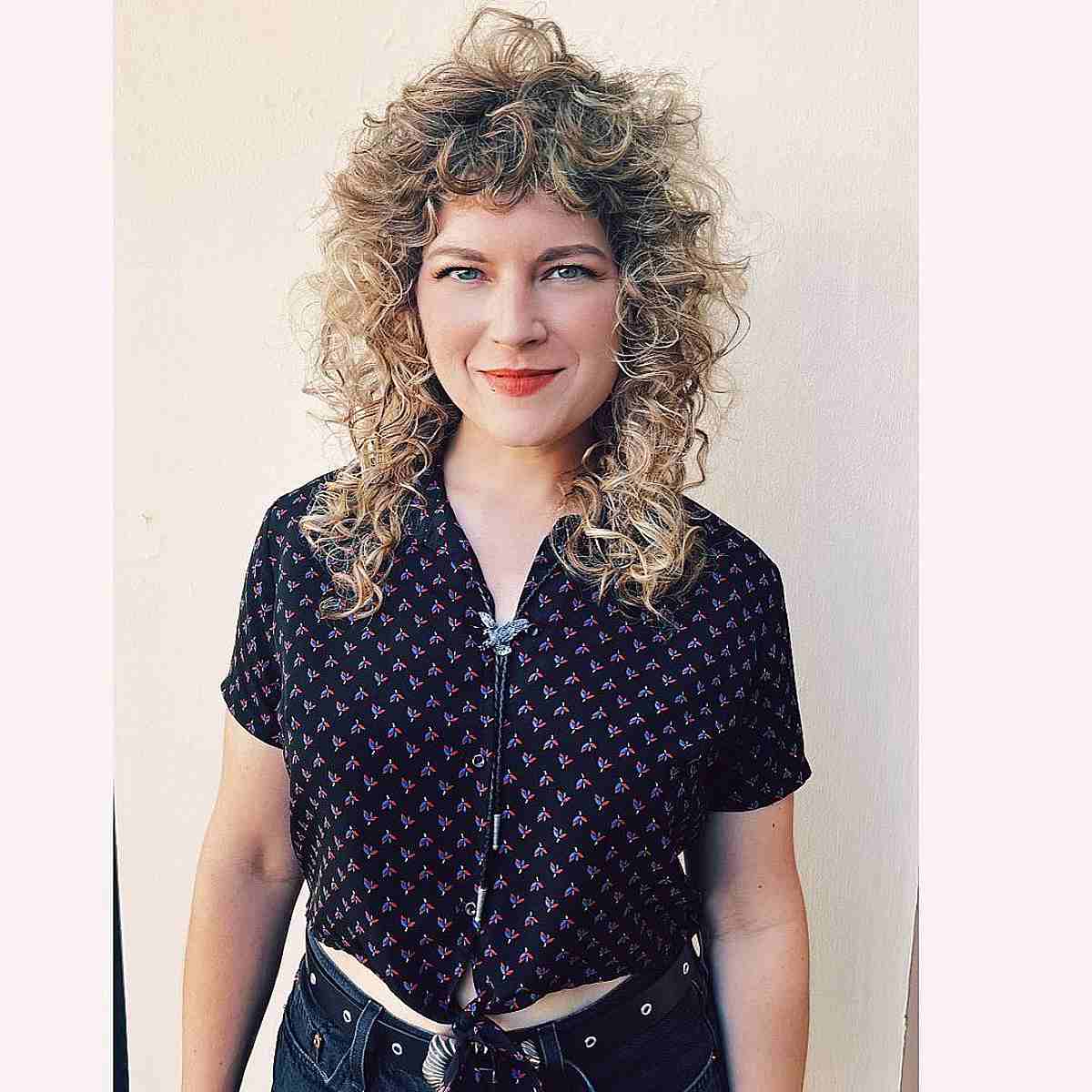 How to Pull Off The Curly Shag Haircut