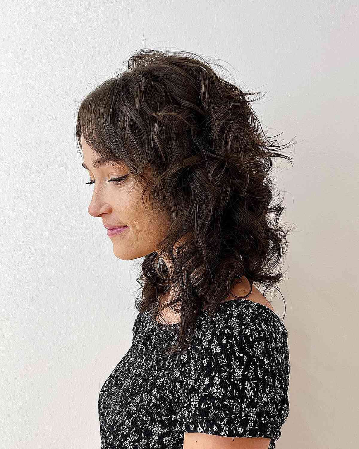 How to Pull Off The Curly Shag Haircut