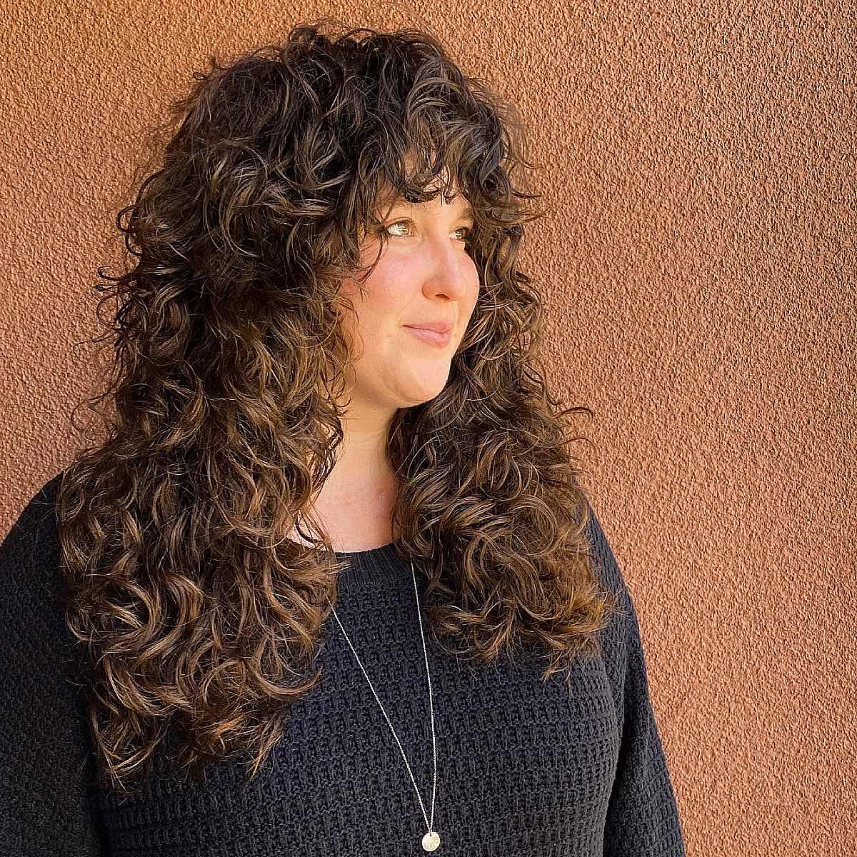 How to Pull Off The Curly Shag Haircut