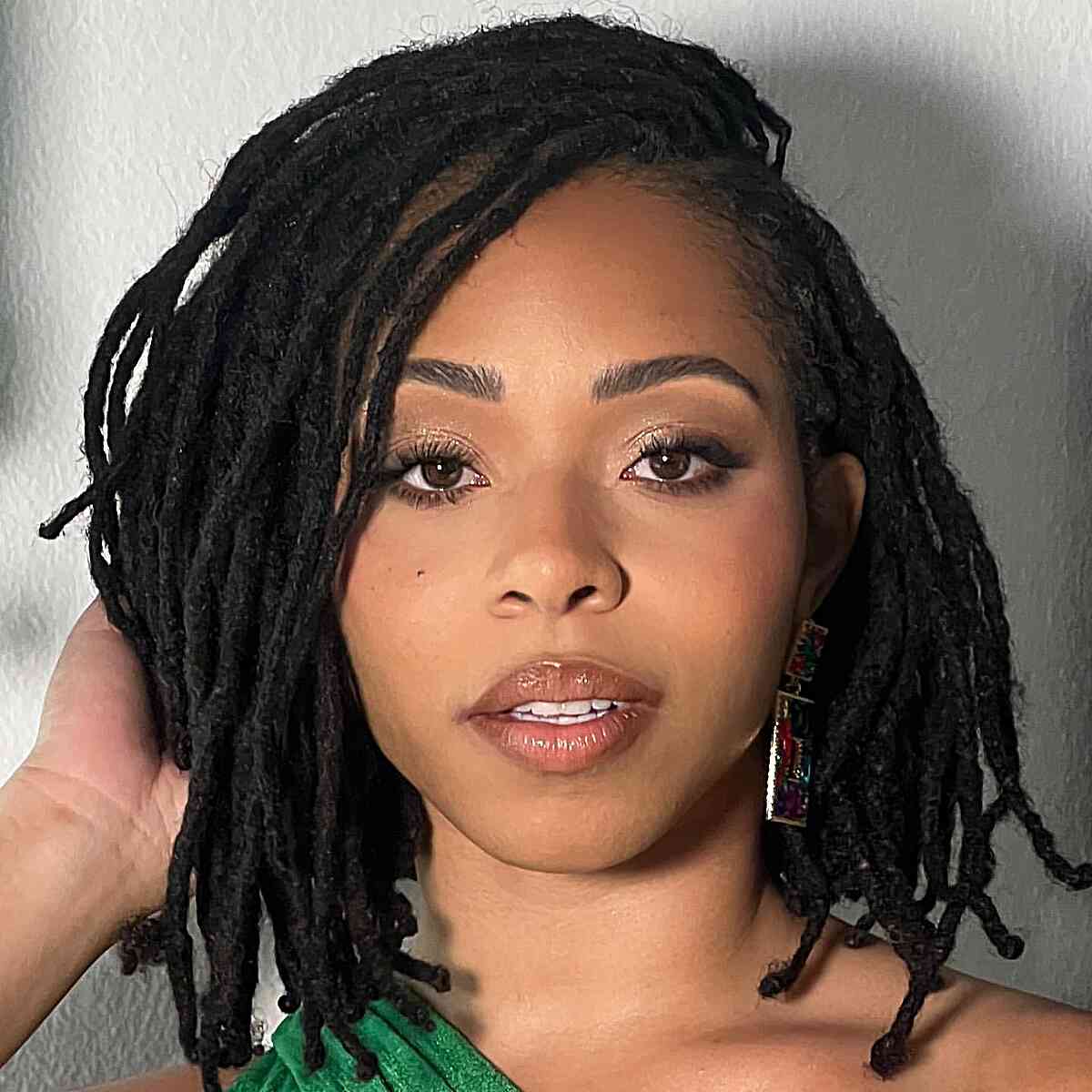 16 Short Faux Locs That Are Straight Lewk