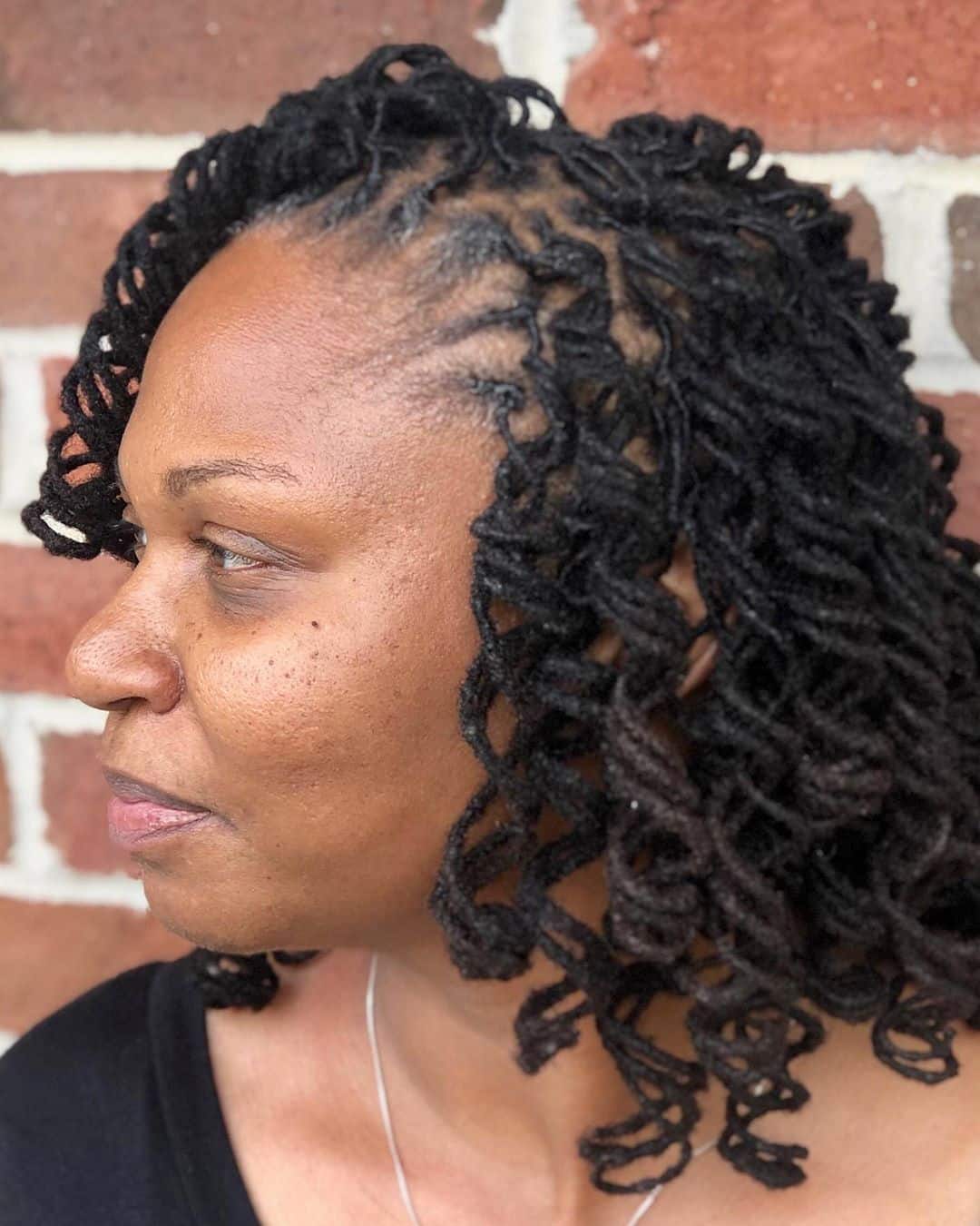 16 Short Faux Locs That Are Straight Lewk