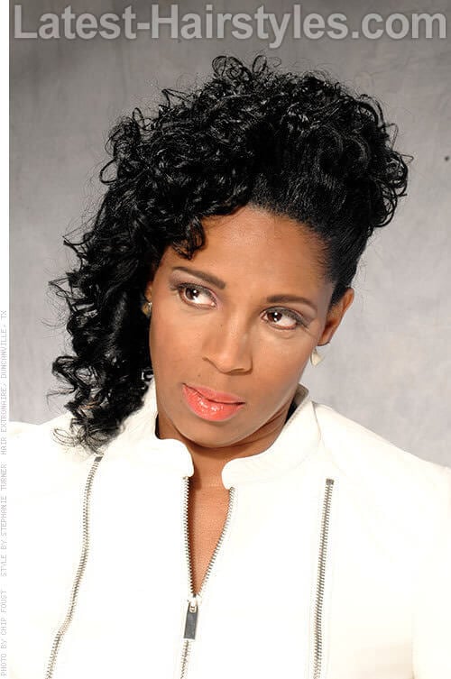 43 Best Medium-Length Hairstyles for Natural Hair (Black Women)