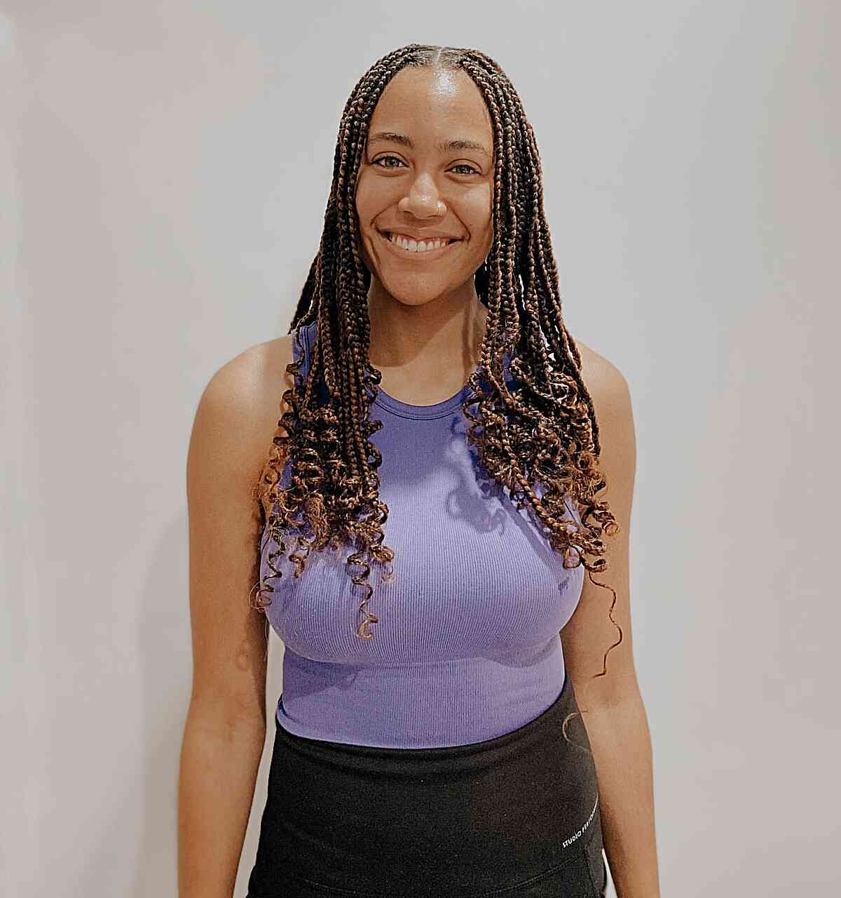 30 Hottest Knotless Box Braids Hairstyles Women of Color Are Getting in 2025