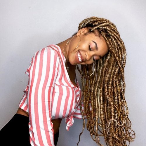 36 Hottest Faux Locs Styles in 2025 Anyone Can Do