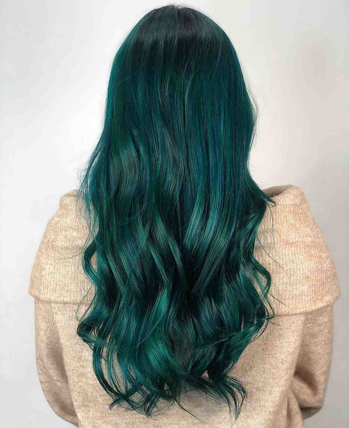 25 Incredible Teal Hair Color Ideas Trending in 2025