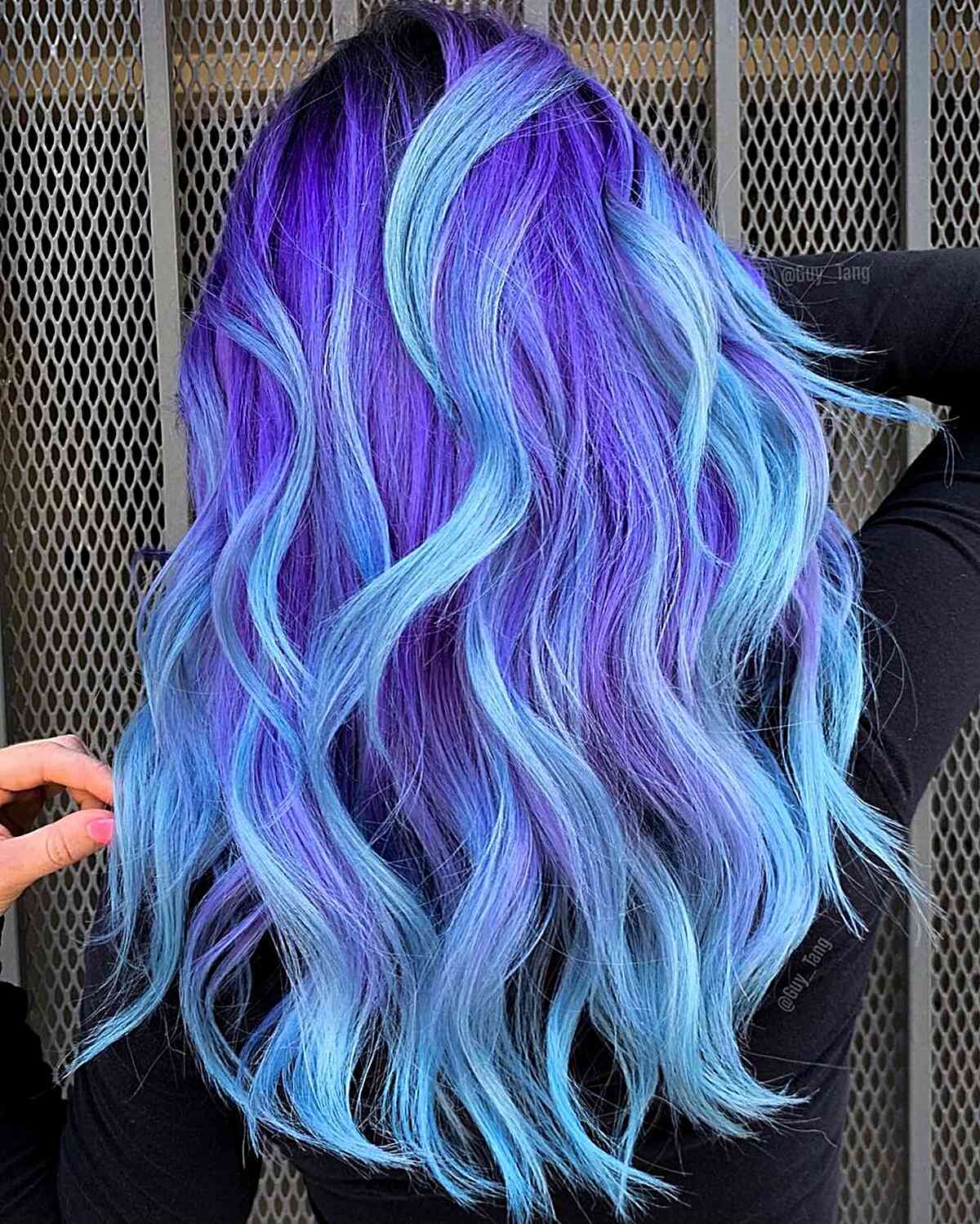 35 Incredible Examples of Blue and Purple Hair in 2025
