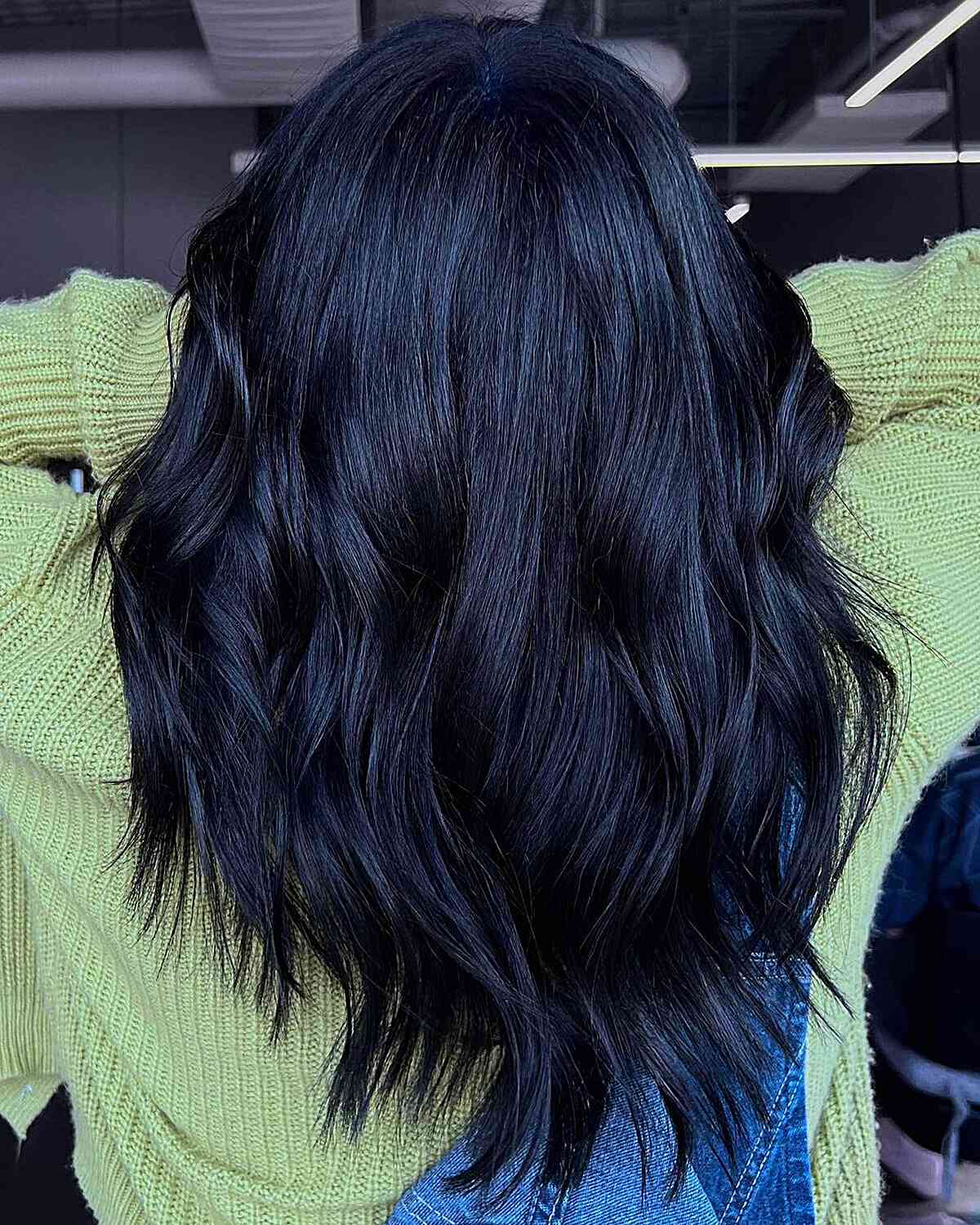 Dark Blue Hair – How to Get This Darker Hair Color in 2025