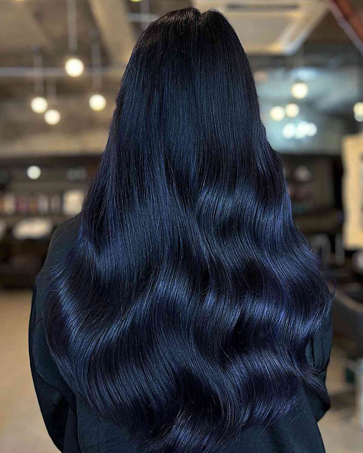 Dark Blue Hair – How to Get This Darker Hair Color in 2025