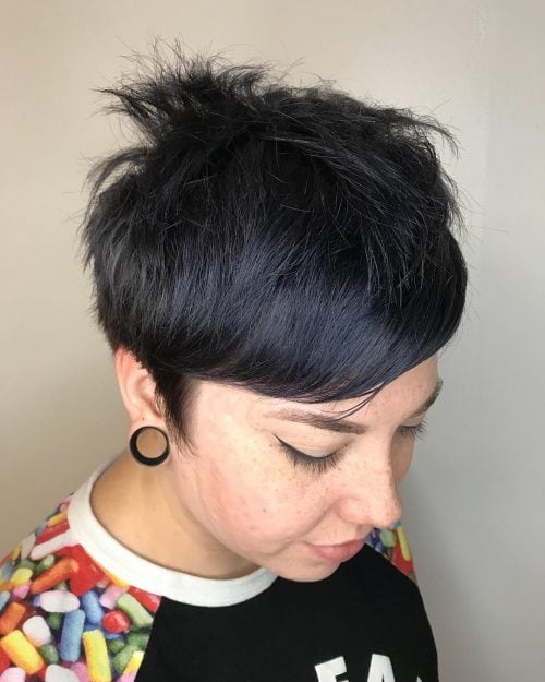 18 Stunning Midnight Blue Hair Colors to See in 2025