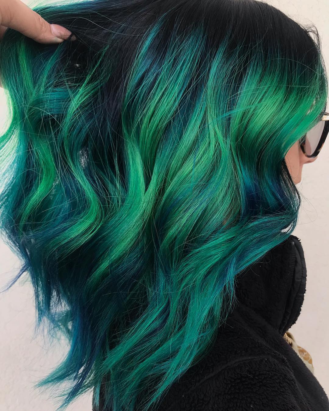 32 Hottest Mermaid Hair Color Ideas (Pictures for 2025)