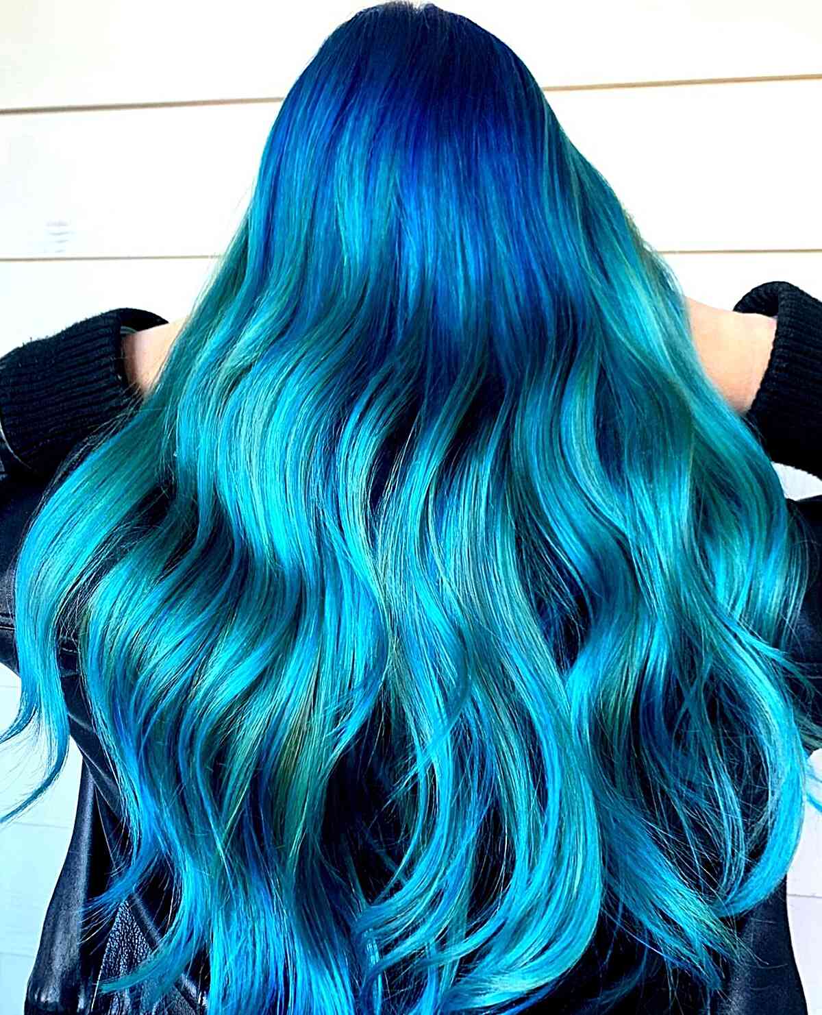 32 Hottest Mermaid Hair Color Ideas (Pictures for 2025)