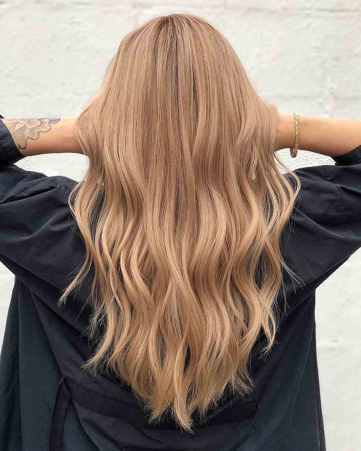 30 Best Ways to Get a Sandy Blonde Hair Color for Natural Depth