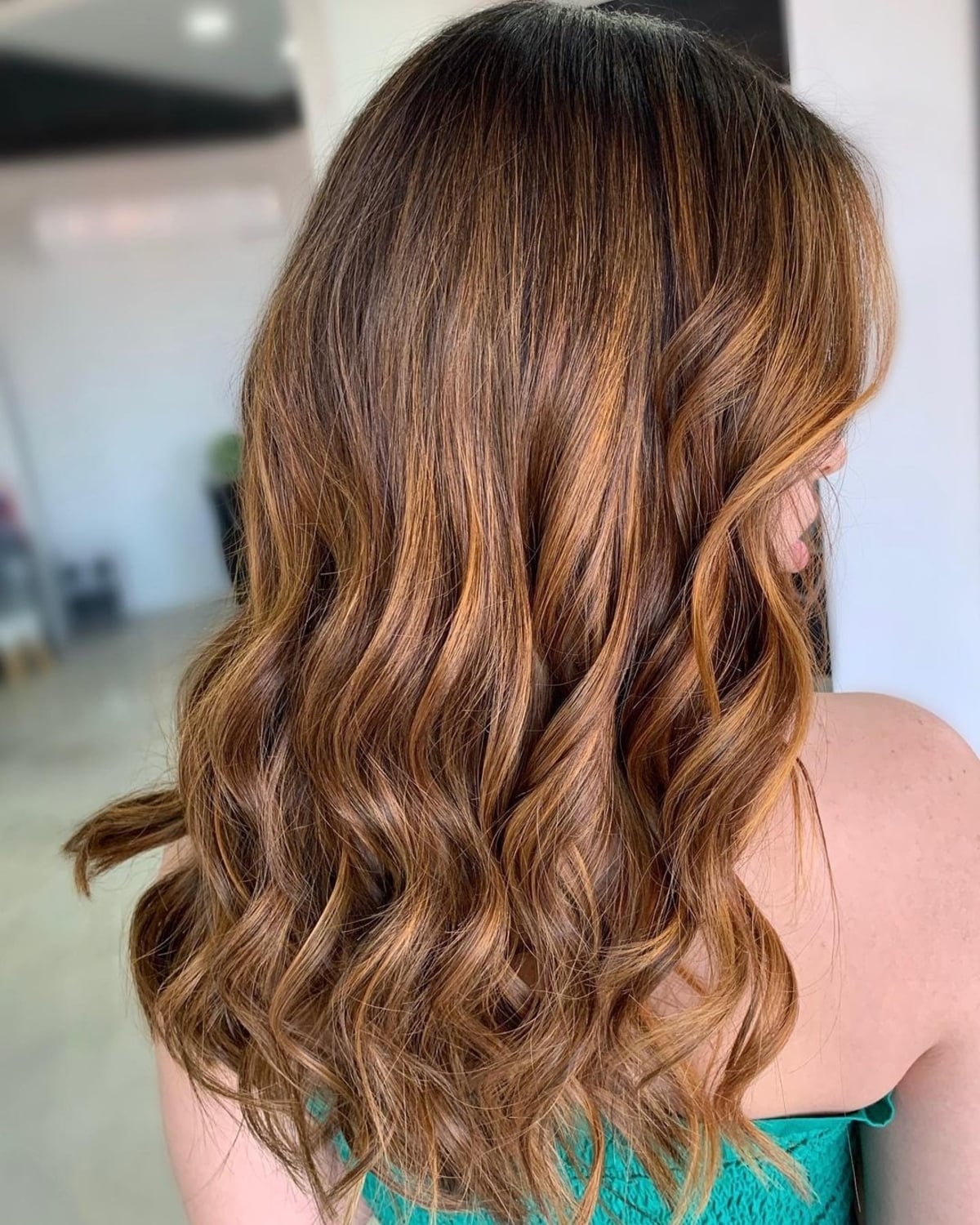 48 Bronde Hair Colors That’ll Make Your Eyes Pop & Skin Glow