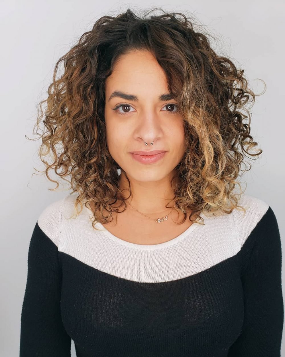 48 Bronde Hair Colors That’ll Make Your Eyes Pop & Skin Glow