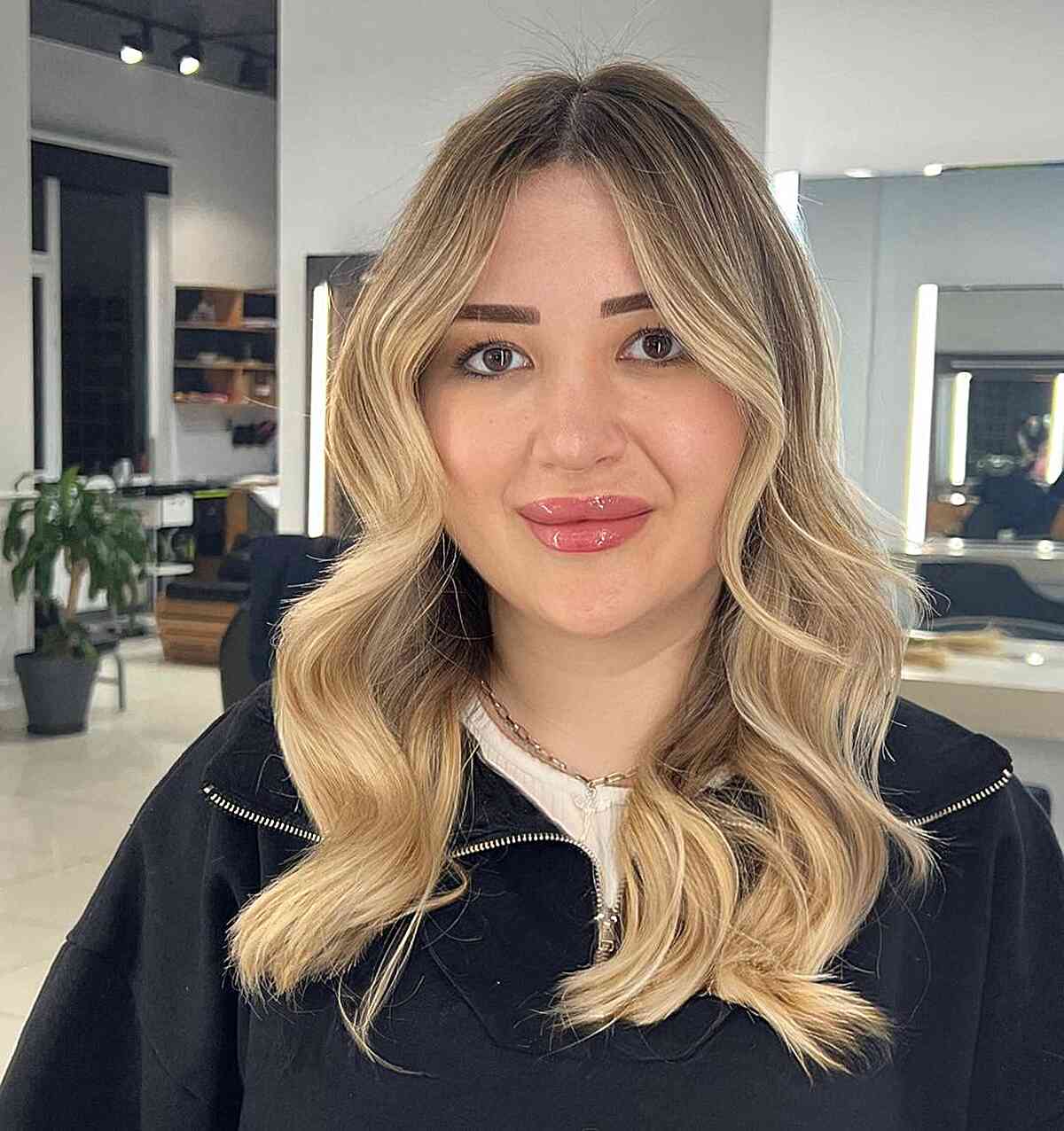 45 Blonde Hair with Dark Roots Ideas to Copy Right Now in 2025