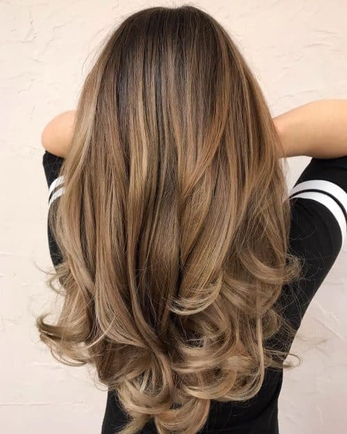 45 Blonde Hair with Dark Roots Ideas to Copy Right Now in 2025