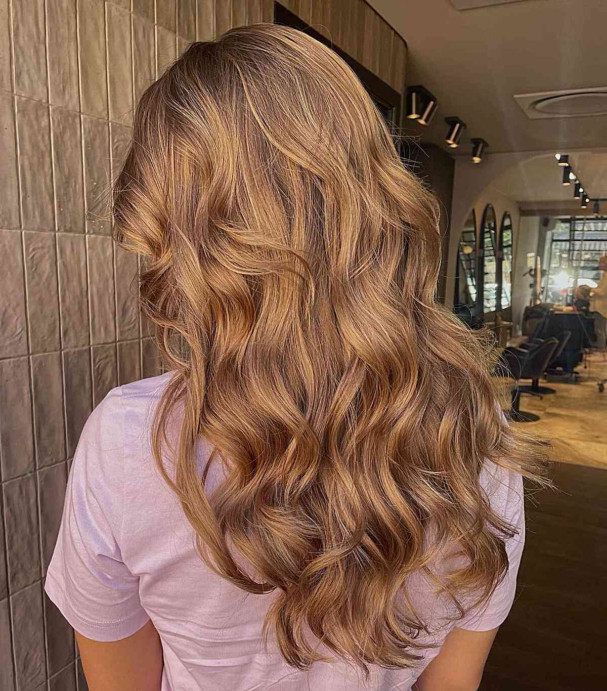31 Unique Golden Brown Hair Color Ideas + Skin Tone Pairing Tips