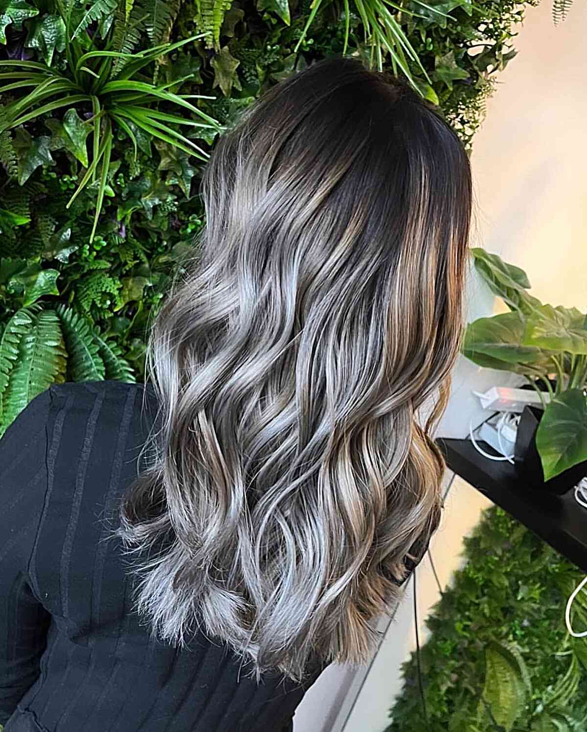31 Stunning Grey Balayage Hair Color Ideas for Women of All Ages